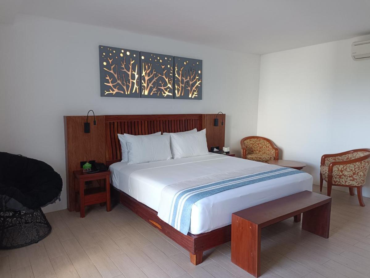 Aira Boracay Hotel Balabag  Buitenkant foto
