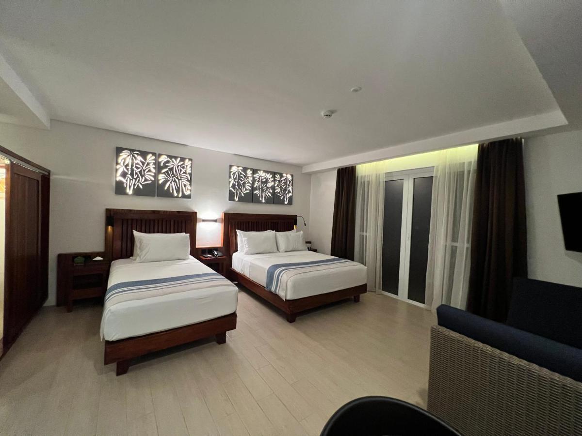 Aira Boracay Hotel Balabag  Buitenkant foto