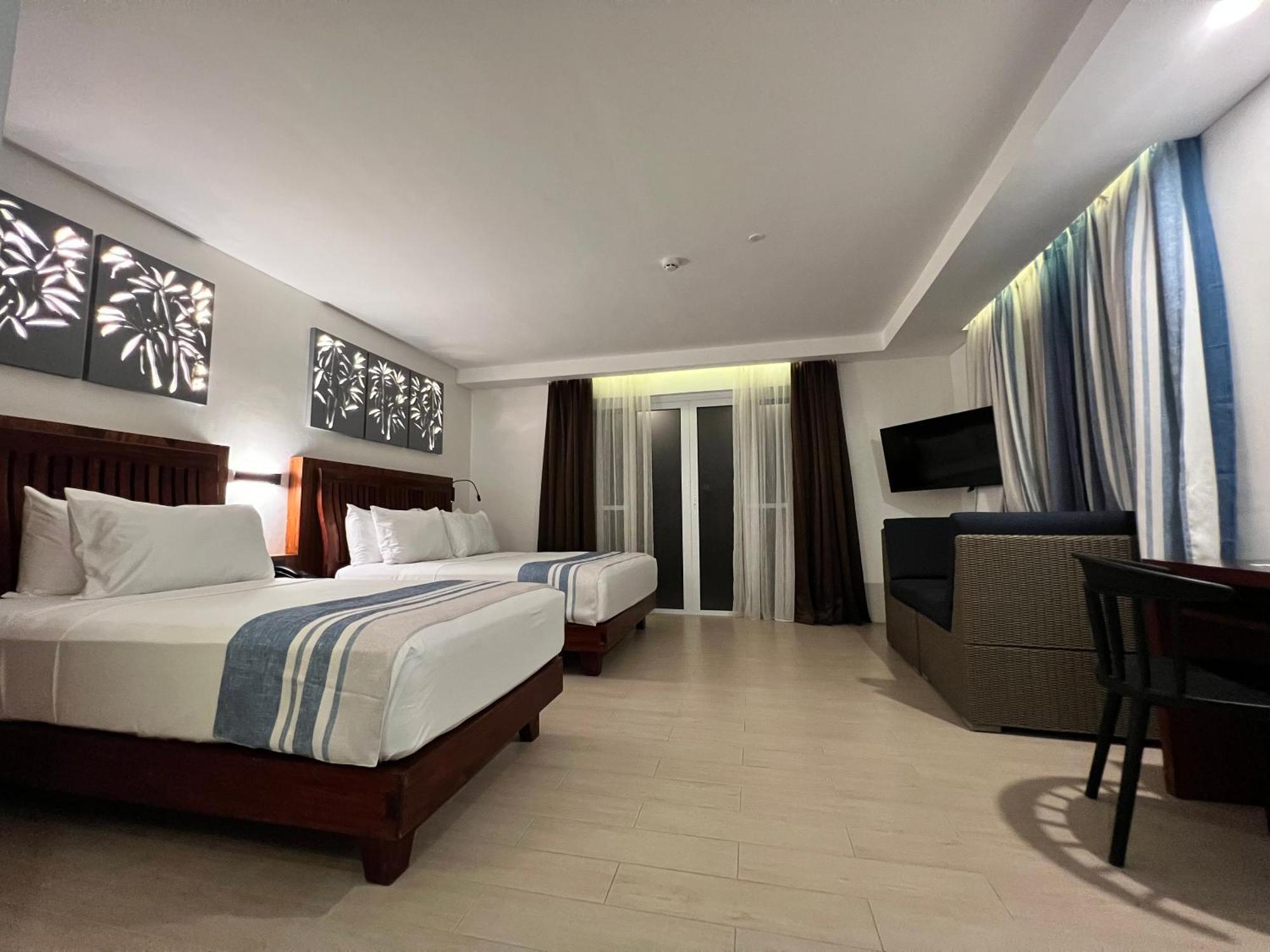 Aira Boracay Hotel Balabag  Buitenkant foto